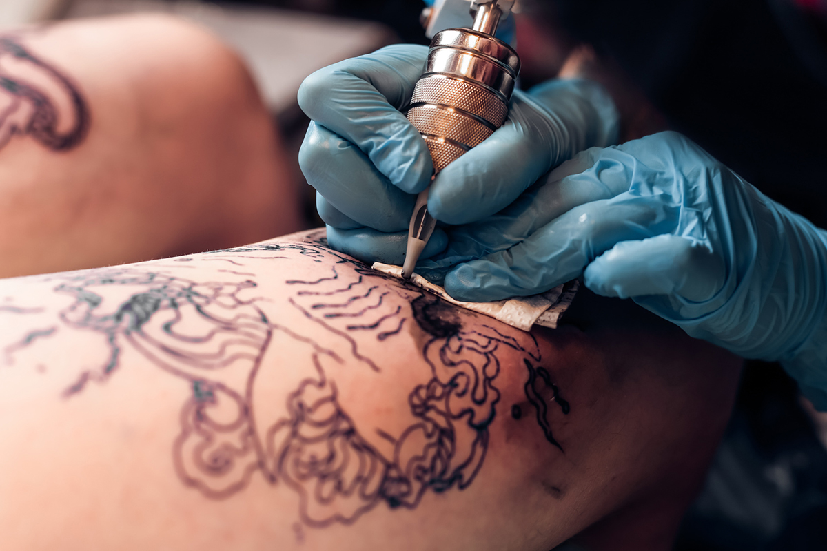 Tattoo Equipment Sterilization Cleaning | Alconox Inc. Tattoo Equipment Sterilization Cleaning | Alconox Inc.